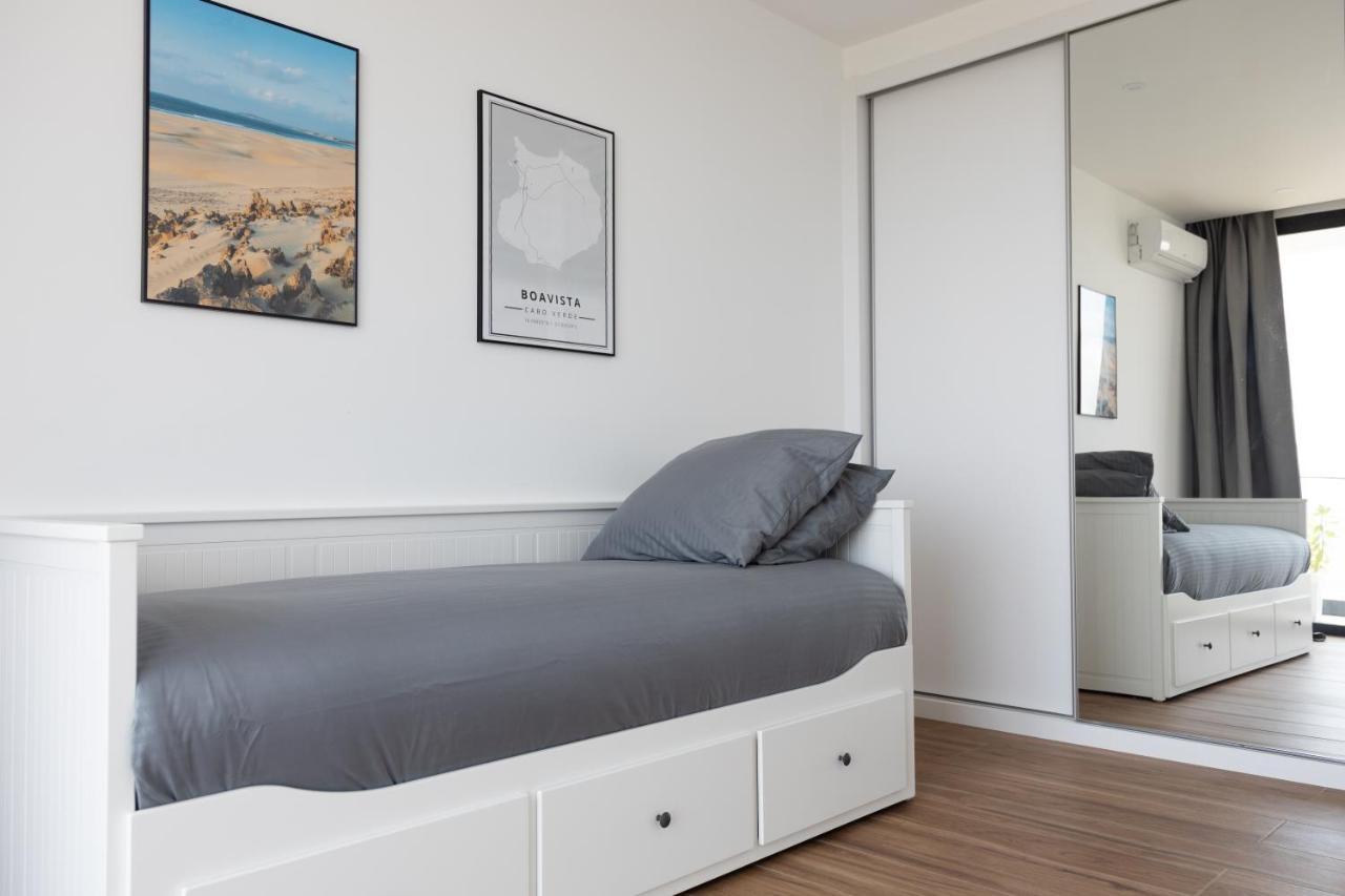 3 Bdr Aprt, Stunning Seaview, Rooftop Pool - Lcgr Praia Zewnętrze zdjęcie