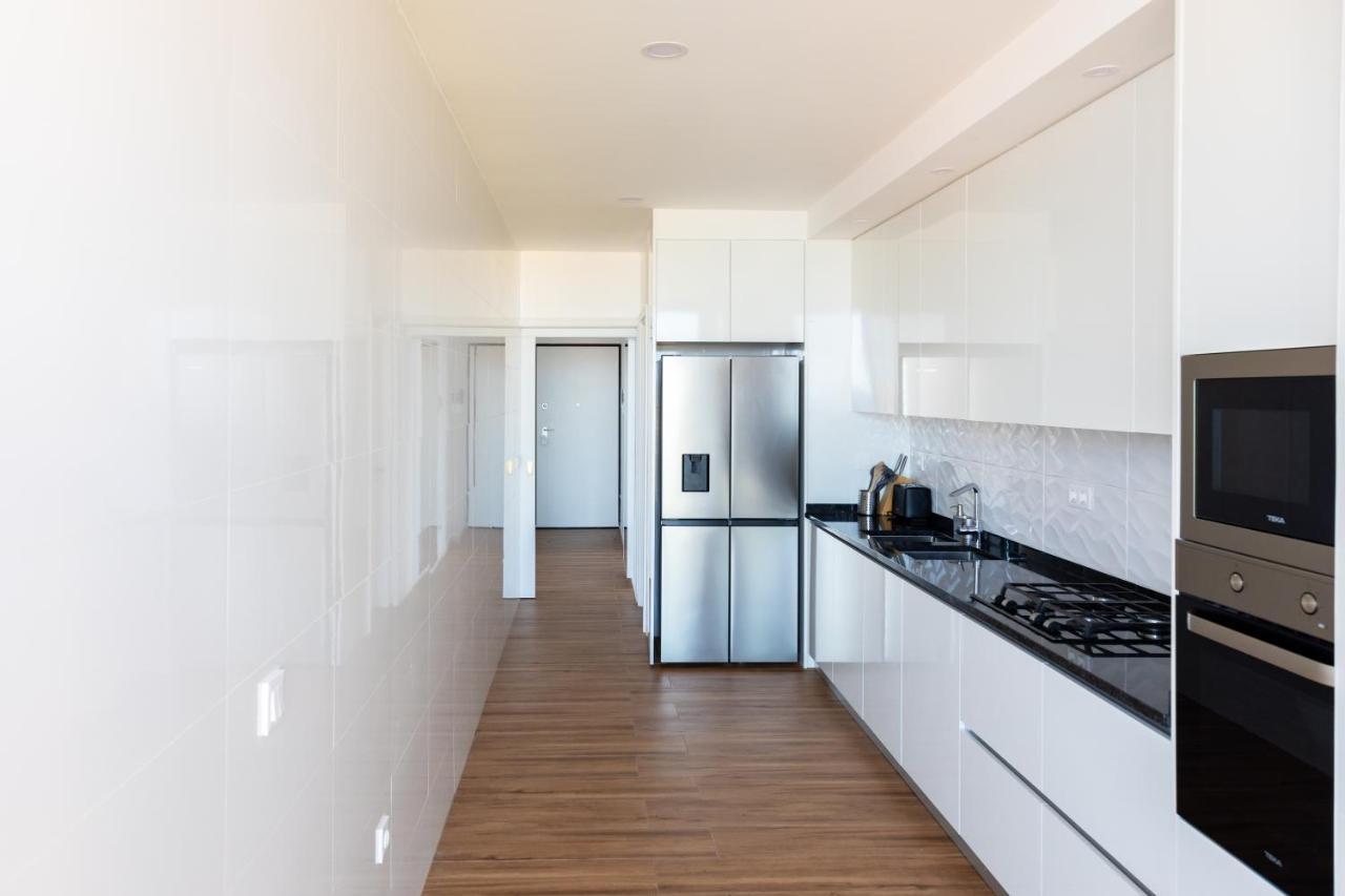 3 Bdr Aprt, Stunning Seaview, Rooftop Pool - Lcgr Praia Zewnętrze zdjęcie